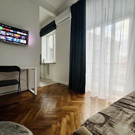 Kyiv Old Town Apartment Near Golden Gate Экстерьер фото